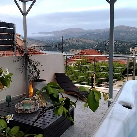 Magnolia City-jacuzzi Argostoli (Kefalonia)