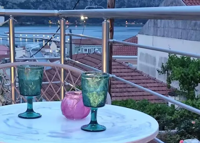 Brand New Magnolia City-jacuzzi