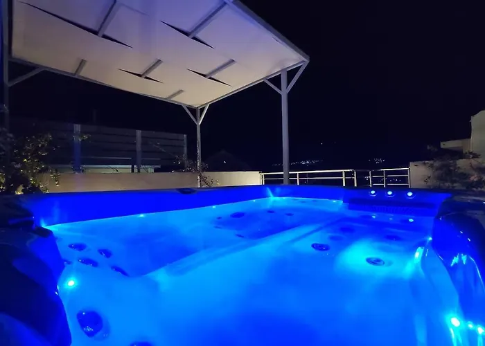 Brand New Magnolia City-jacuzzi Βίλα Αργοστόλι