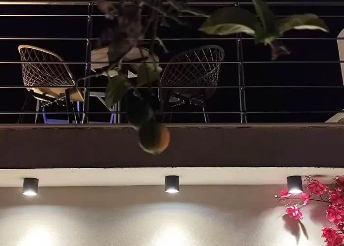 Brand New Magnolia City-jacuzzi